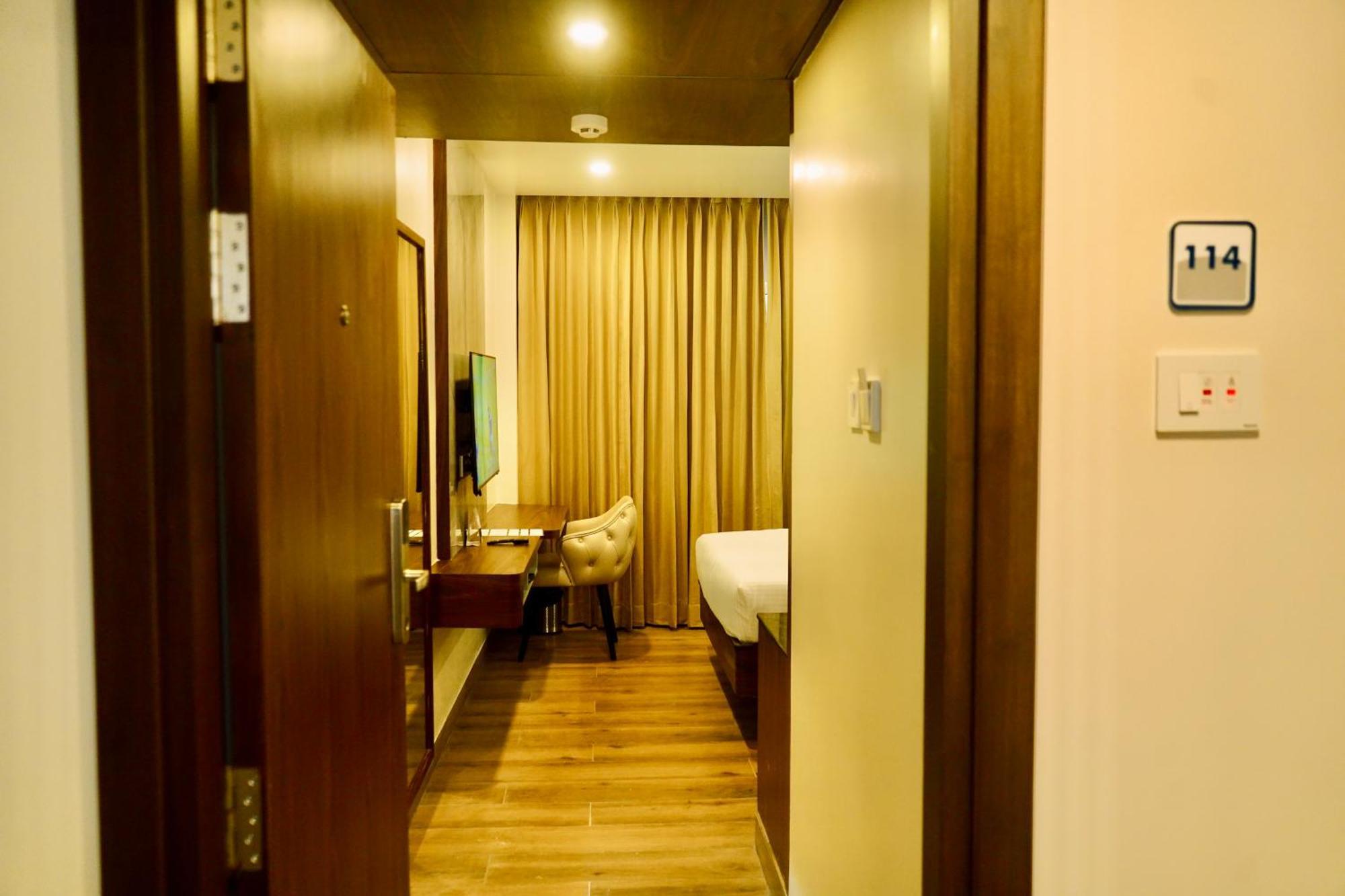 Jaag Hotel Chennai Exterior photo