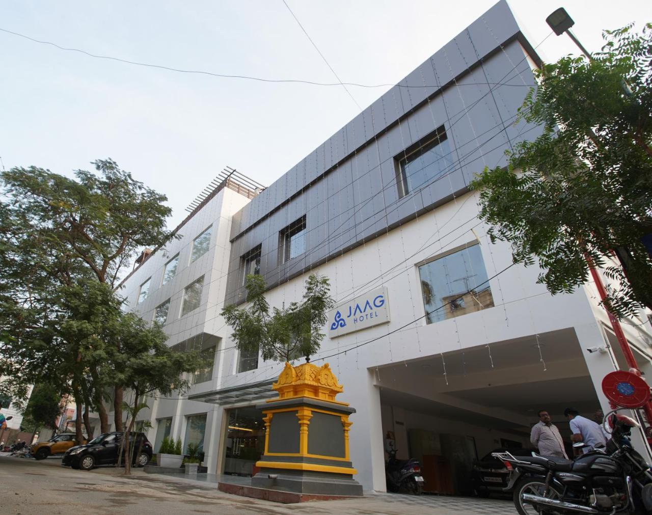 Jaag Hotel Chennai Exterior photo